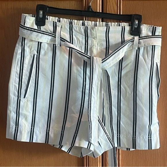 Loft Striped Women's The waist Shorts yellow/black/white with tie size 4 - Picture 1 of 8